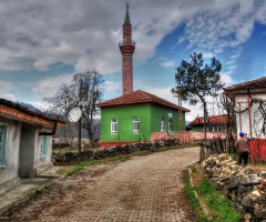 tarihi rüştiye camii