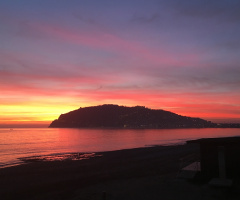 Alanya HUZUR
