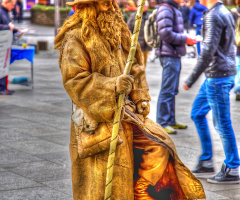 Gold man vII