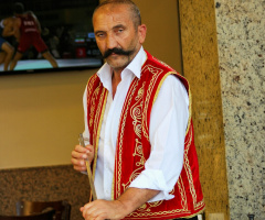 istanbul +hayat =yorgun bakan yüzler