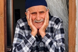 Bu Adam Benim Babam