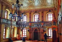 Aziz Mahmut Hüdai Camii 