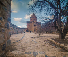Akdamar adası