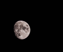 An Arizona Fall Moon
