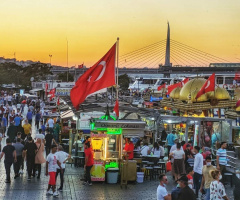 Eminönü Meydanı