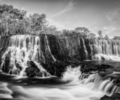 Cachoeira Salto Belo em preto e branco