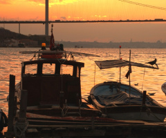 Gün batarken Çengelköy'den köprü
