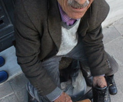 İnsan olduğumuzu unutmayalım.