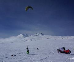 Snowkite