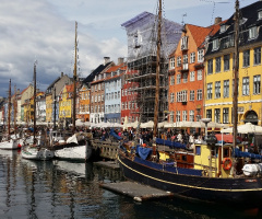 Cafés In Nyhavn - Copenhagen.
