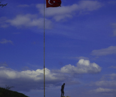 BAYRAK VE ATATÜRK...
