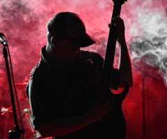 Only rock & roll (2)