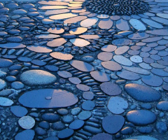 Stone pavement