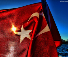 Dalgalan sen al bayrak 