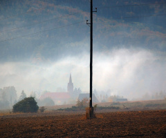 Morning fog in the countryside