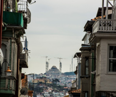 Arnavutköy'den Çamlıca Camii