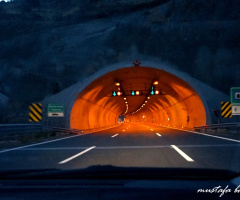 Miniciks  Hayatlar  Tunel  