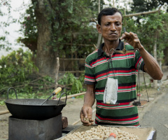 Life around us (peanut seller)