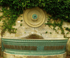 Brunnen