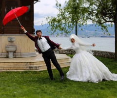 Mutluluktan havalara uçmak ...