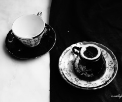 Miniciks Hayatlar B&W