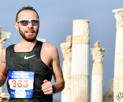 Mersin'e koş Mersin'de koş