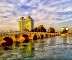 Taş köprü Adana
