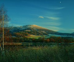 Snowy mountain