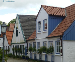 Houses in the fishermen's quarter (Holm) 