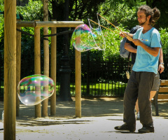 bubbles maker