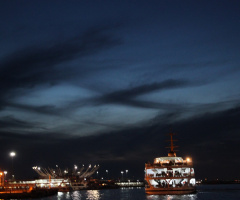 kadıköy iskelesi'nde..