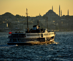 Ada vapuru yandan çarklı