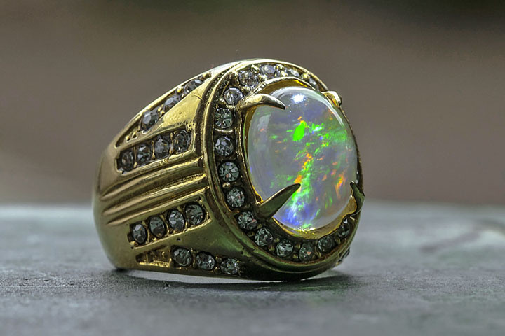 cincin kesayangan