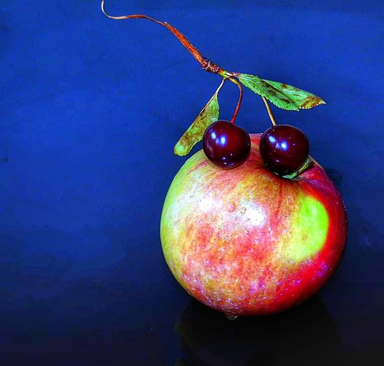 APPLE AND CHERRIES ARRANGEMENT 