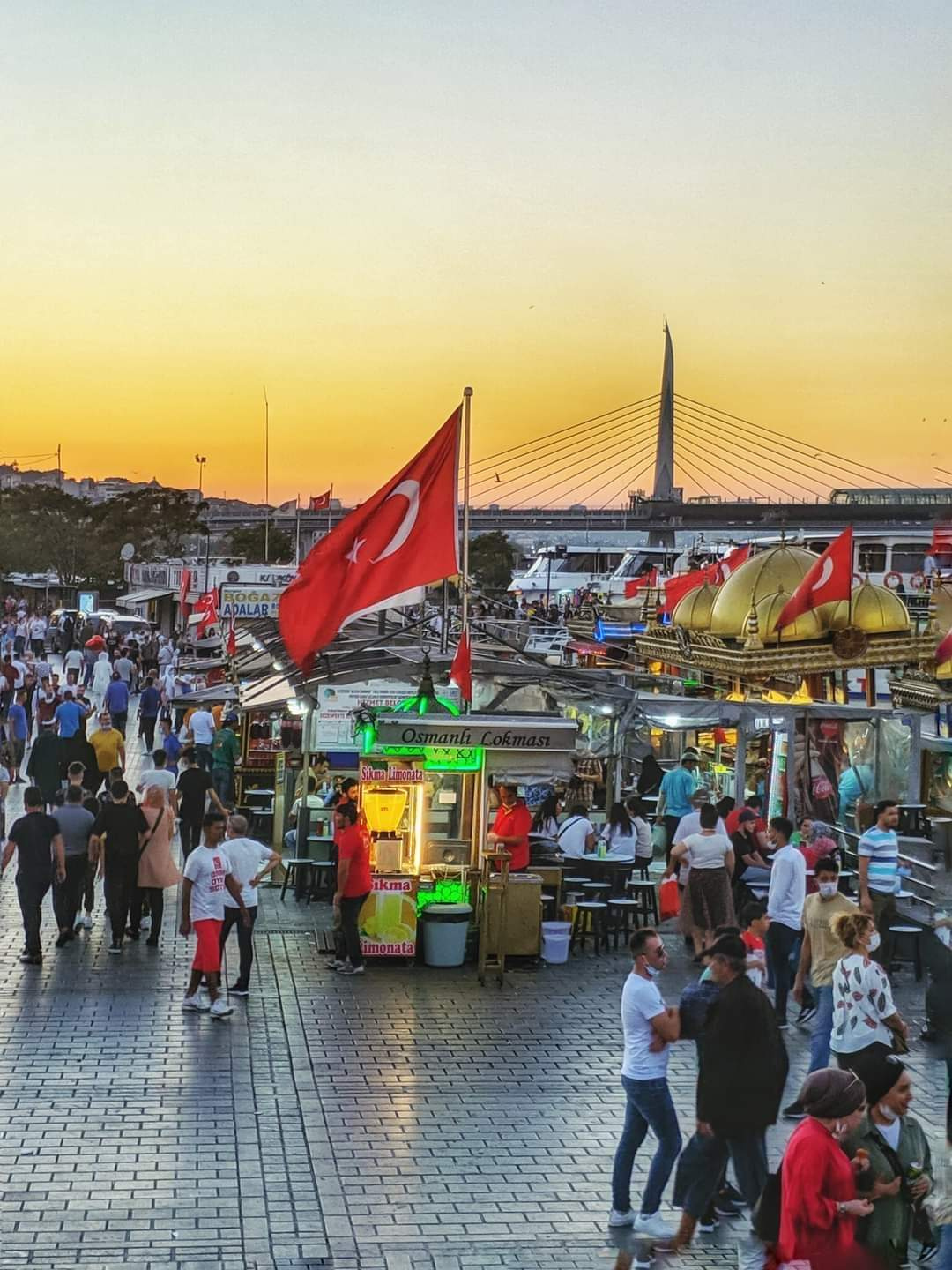 Eminönü Meydanı