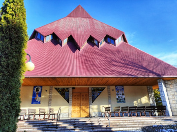 THE PARISH CHURCH