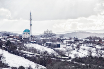 Kar Kışta Köy