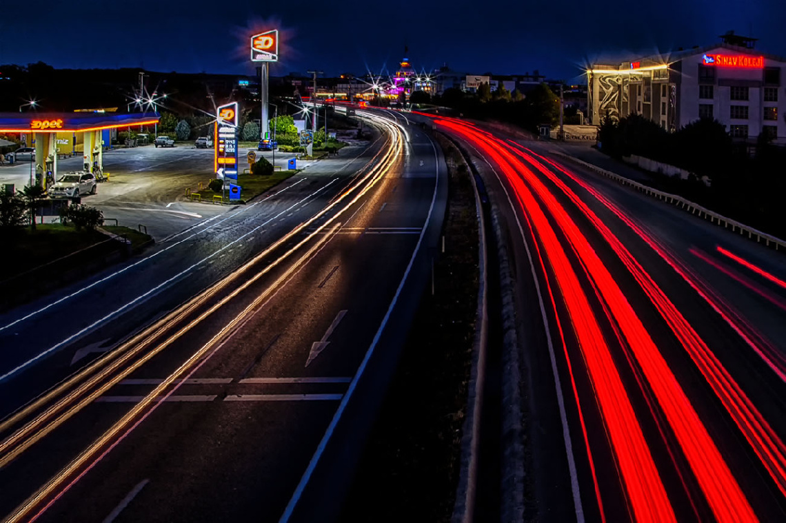 Akşam Yol Pozlaması