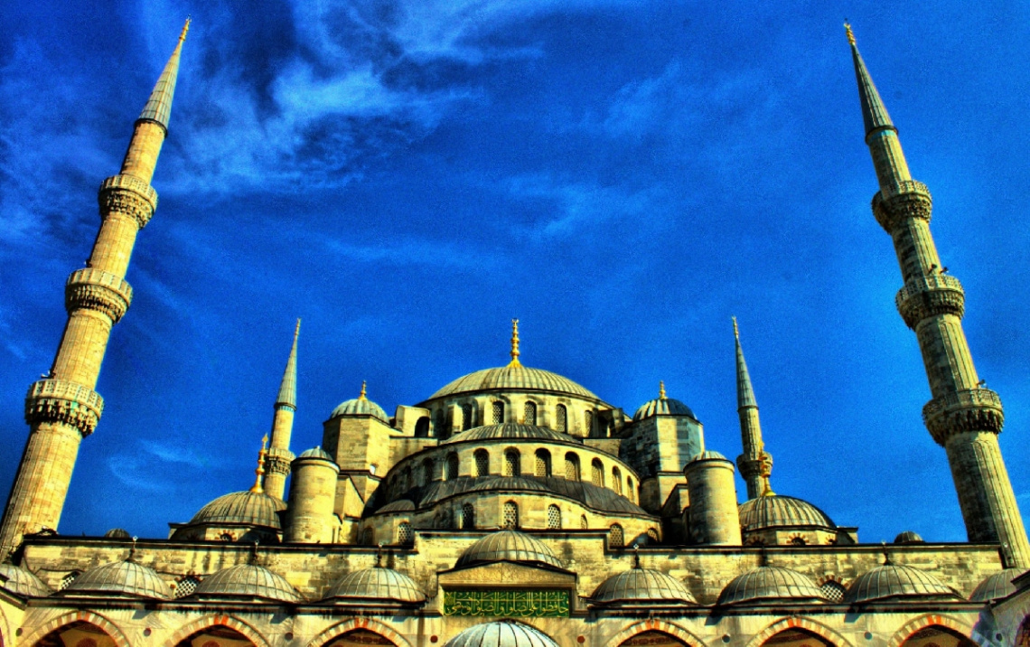 Huzura Çıkmak