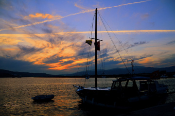 BANDIRMA LİMANINDA.......