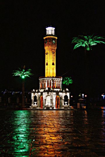 İzmir'in kulesi 