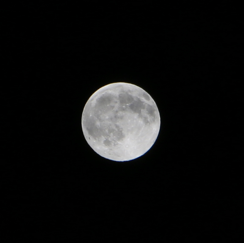 Moon 12-06-2014 Spain