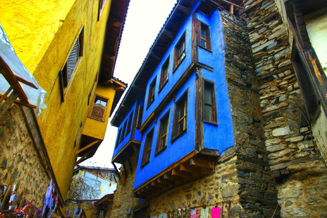 renk renk şirin evler