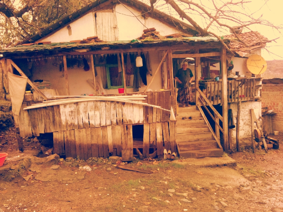 ordu da eski bir köyevi