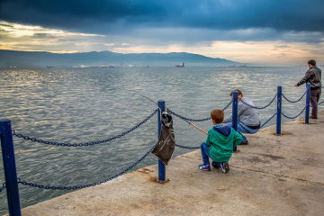 Bu gün yine açız...