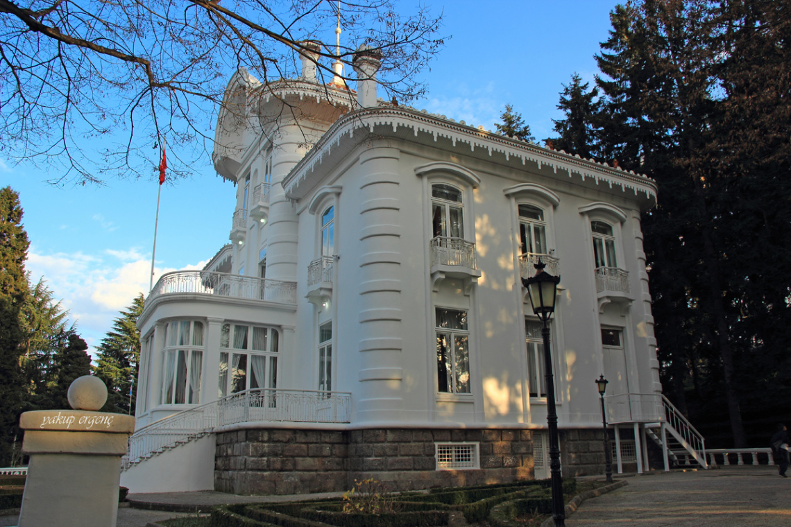 KÖŞK