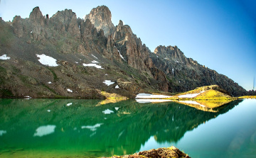 Mal Gölü.Güney KAÇKARLAR 3100 Mt.