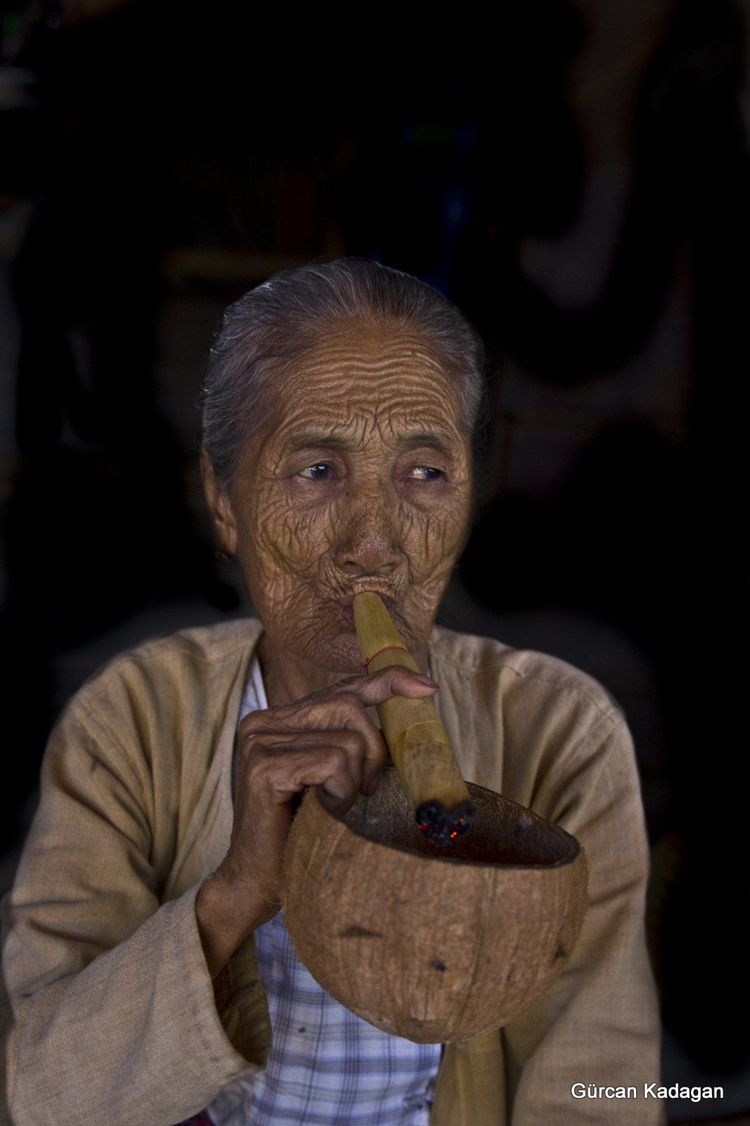 myanmarda kadın olmak