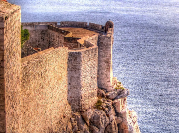 Dubrovnik (town / fortress walls)