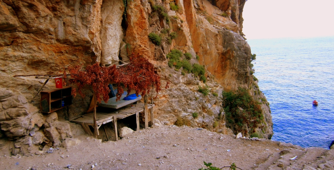 BALIKÇI BARINAĞI